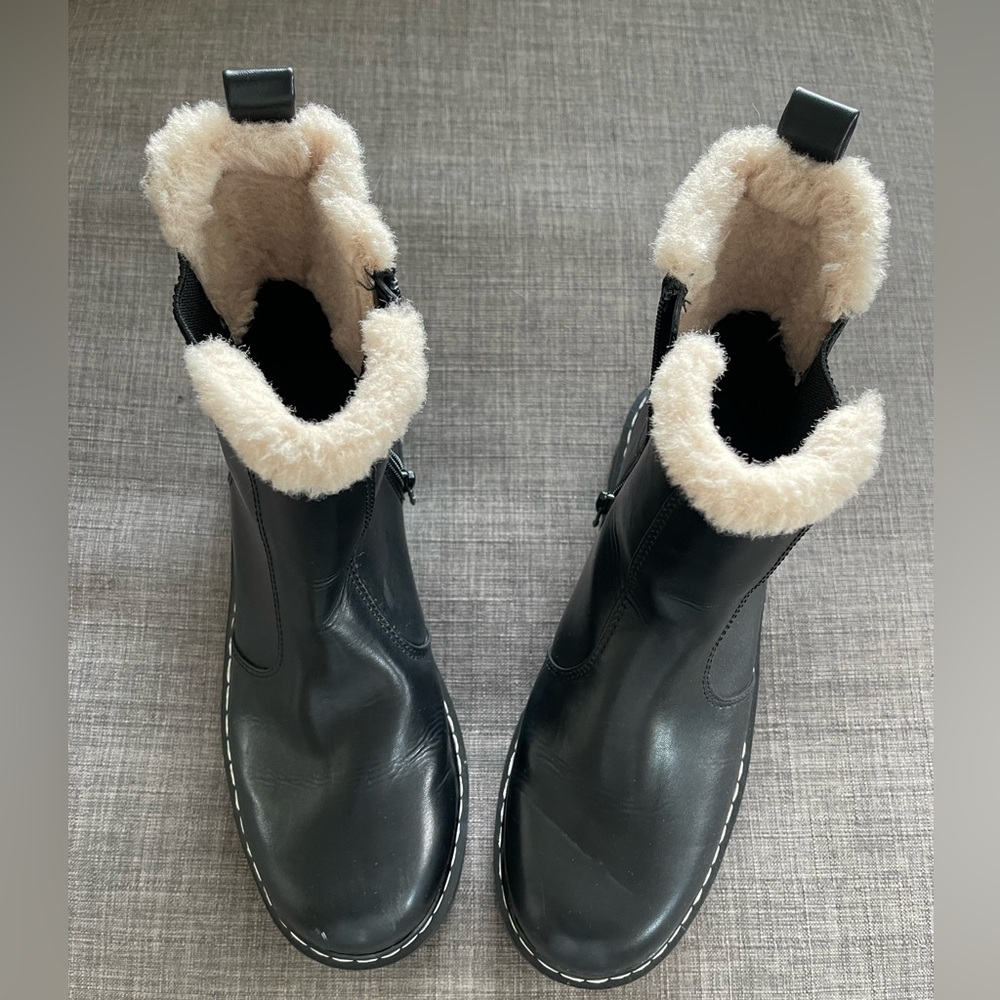 Black Chelsea Booties size 8